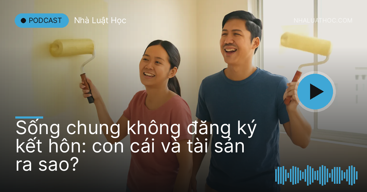 Đôi vợ chồng trẻ cùng sơn lại tường căn nhà thuê nhỏ